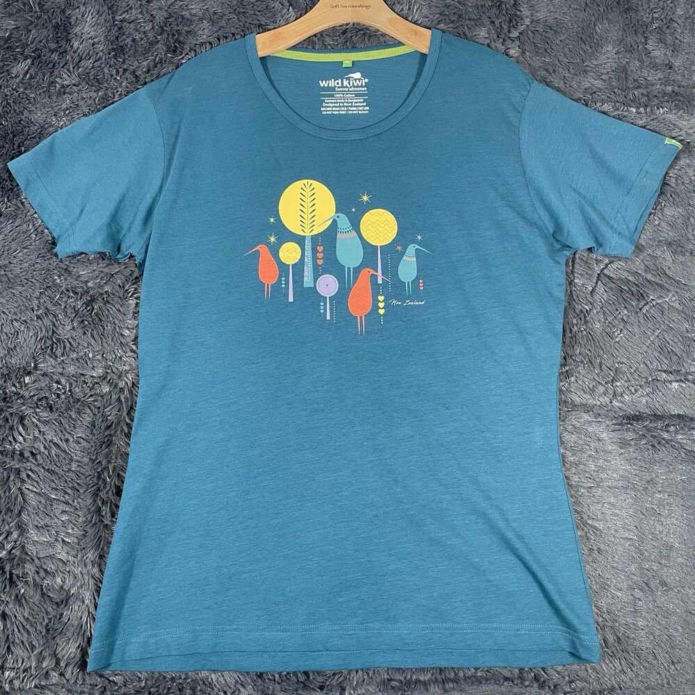 Wild Kiwi T-Shirt Women's Size XXL Blue Short Sleeve Graphic Tee Stretch